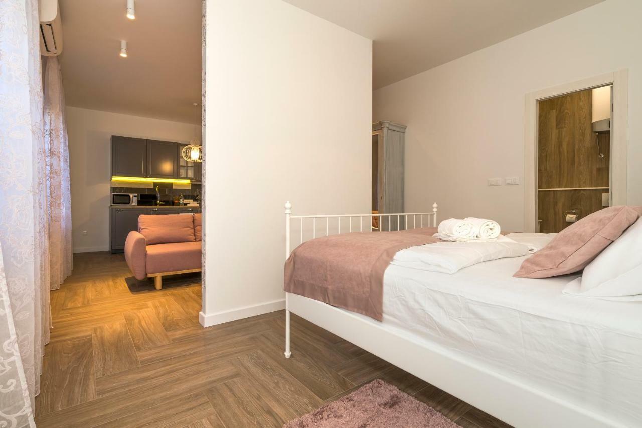Studio Apartments Marcel Split Exteriér fotografie